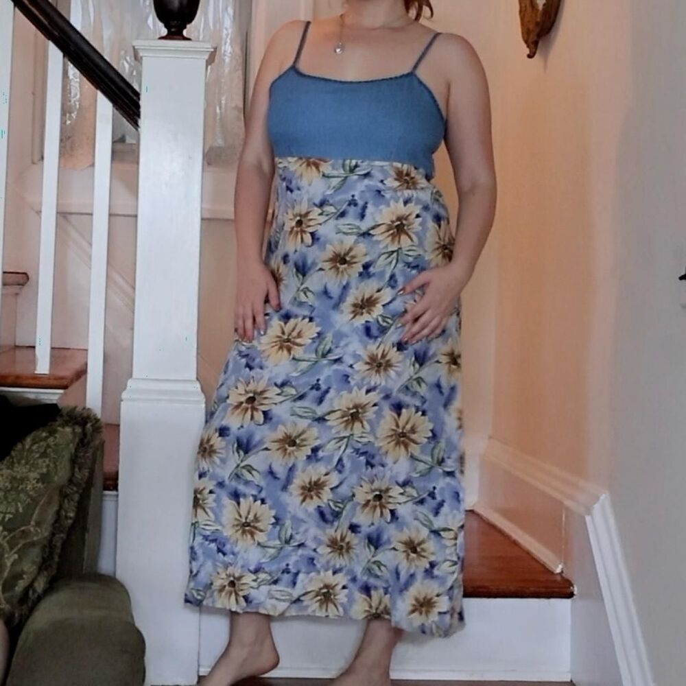 Vintage 90s Blue Floral Denim Maxi Dress Sz 11 Medium Cottagecore Boho Daisies